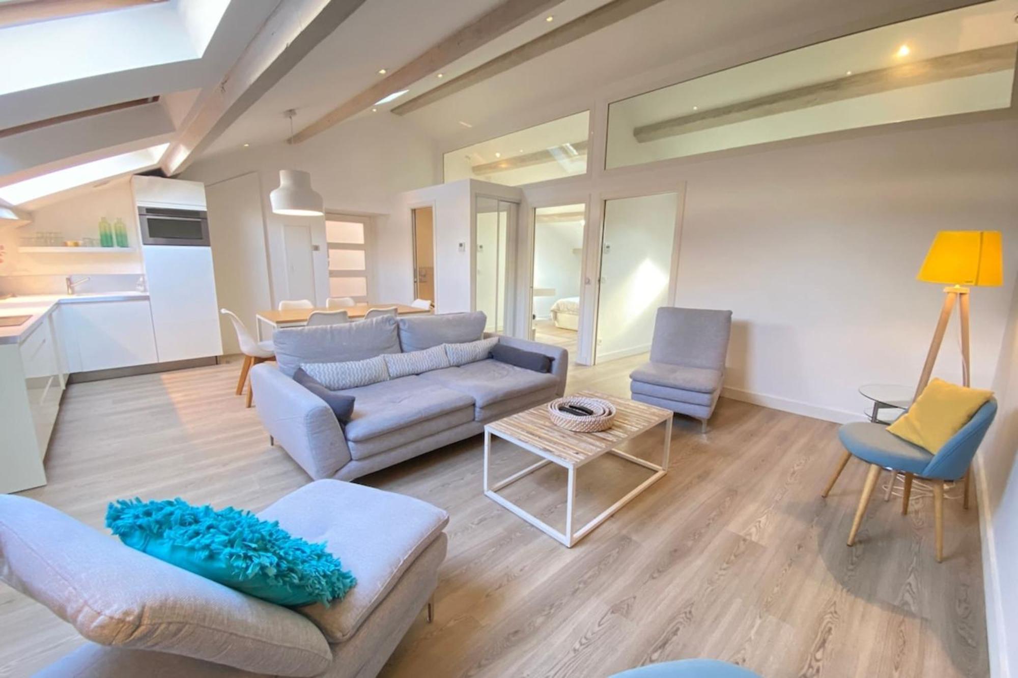 Modern & Bright 4-Room Apartment In Cannes Banane Екстериор снимка